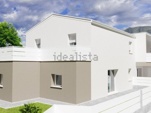 Villetta bifamiliare in vendita di 223 m² in Via Michelangelo