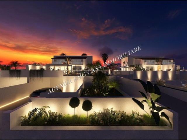 Villetta bifamiliare in vendita di 220 m² in Via John Fitzgerald Kennedy, 179