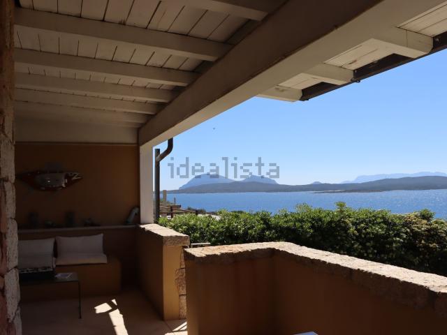Villetta bifamiliare in vendita di 220 m² in Via Punta Lada, 61