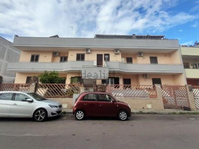 Villetta bifamiliare in vendita di 220 m² in Via san Francesco di Assisi, 5