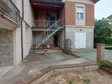 Villetta bifamiliare in vendita di 220 m²