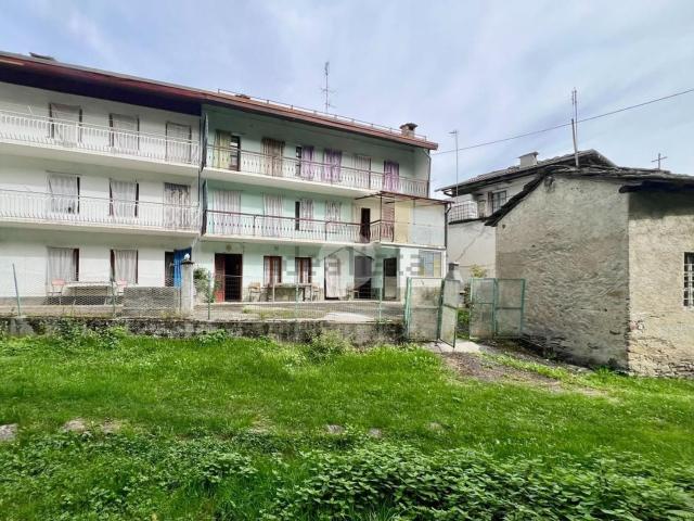 Villetta bifamiliare in vendita di 220 m²