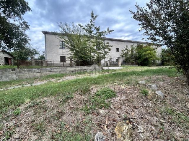 Villetta bifamiliare in vendita di 220 m²