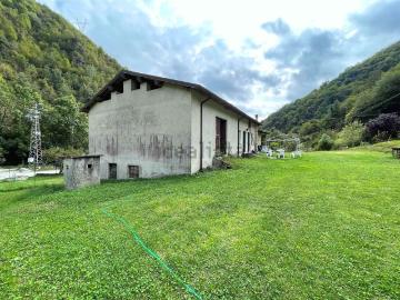 Villetta bifamiliare in vendita di 220 m²