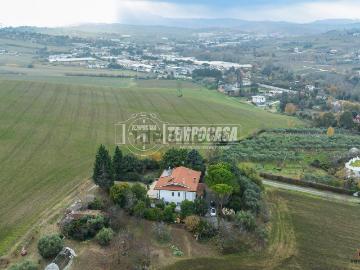 Villetta bifamiliare in vendita di 222 m² in Via Consolare Rimini San Marino