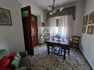 Villetta bifamiliare in vendita di 222 m² in Viale Lazzaro Papi
