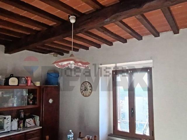 Villetta bifamiliare in vendita di 227 m² in Via Borghetto
