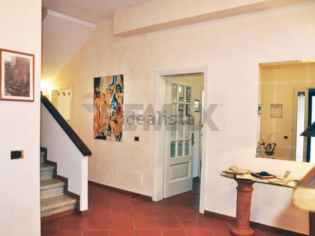 Villetta bifamiliare in vendita di 224 m²