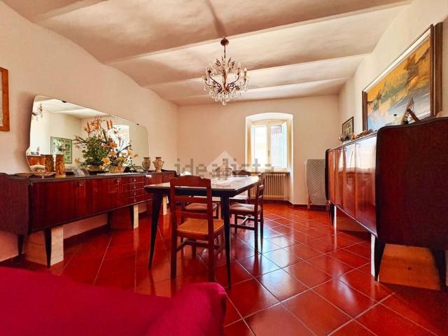 Villetta bifamiliare in vendita di 233 m² in Via Filippo Venturi, 6