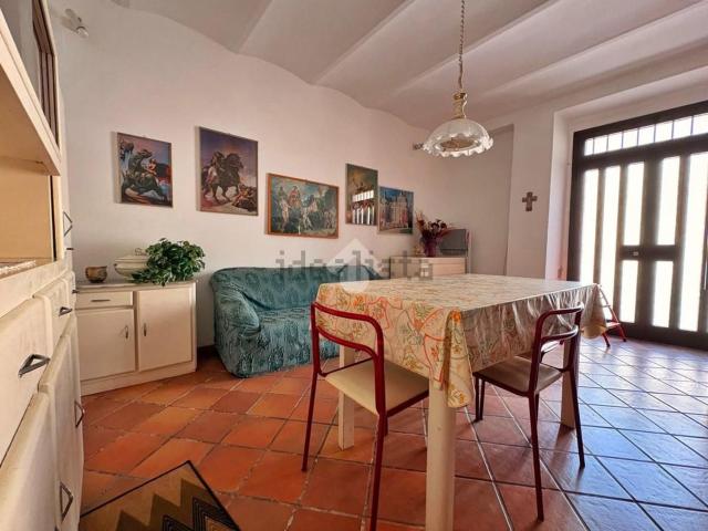 Villetta bifamiliare in vendita di 233 m² in Via Filippo Venturi, 6