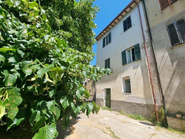 Villetta bifamiliare in vendita di 230 m² in Via El Frate, 11
