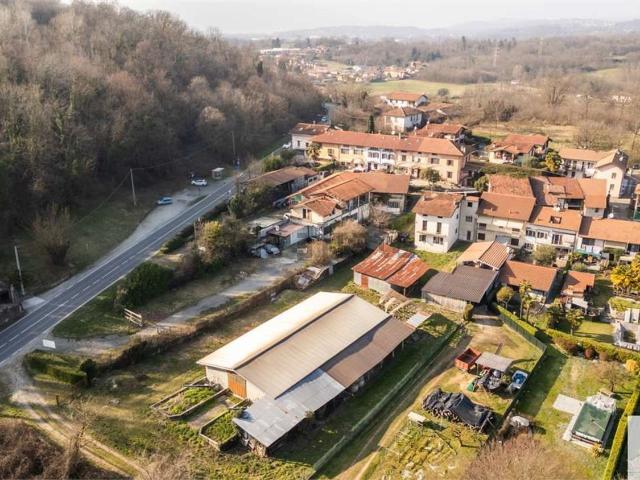 Villetta bifamiliare in vendita di 230 m² in Via Faraona, 32