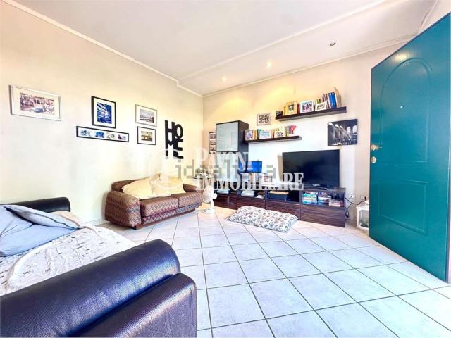 Villetta bifamiliare in vendita di 230 m² in Via del Maestrale