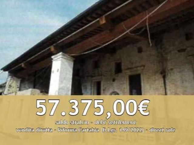 Villetta bifamiliare in vendita di 230 m² in Via San Pietro