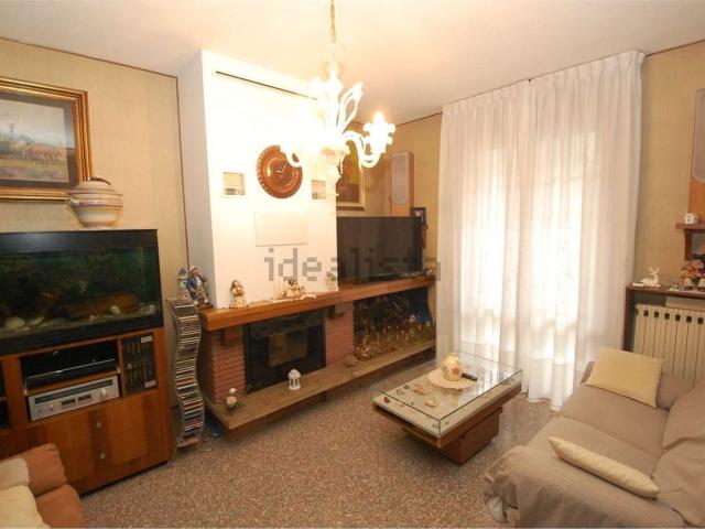 Villetta bifamiliare in vendita di 230 m²