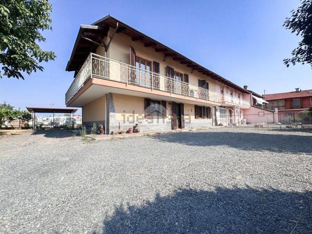 Villetta bifamiliare in vendita di 230 m²