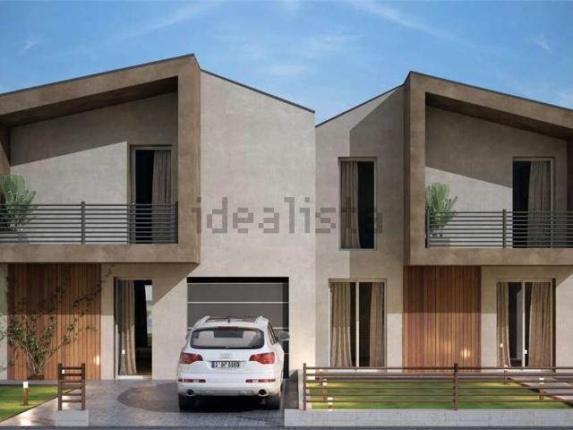 Villetta bifamiliare in vendita di 232 m² in Via delle Statue