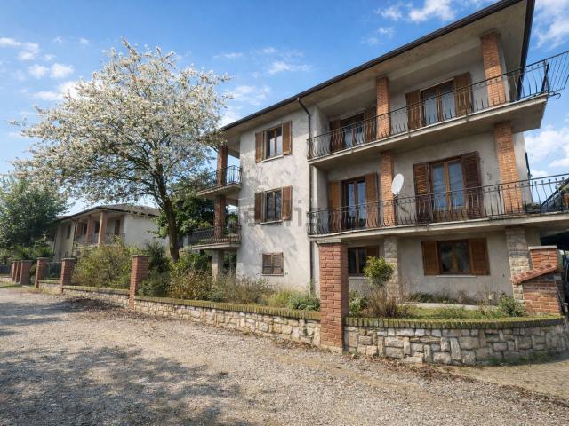 Villetta bifamiliare in vendita di 234 m² in Via Campo Chiesa