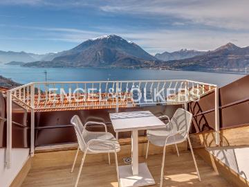 Villetta bifamiliare in vendita di 235 m² in Via del castello, 5