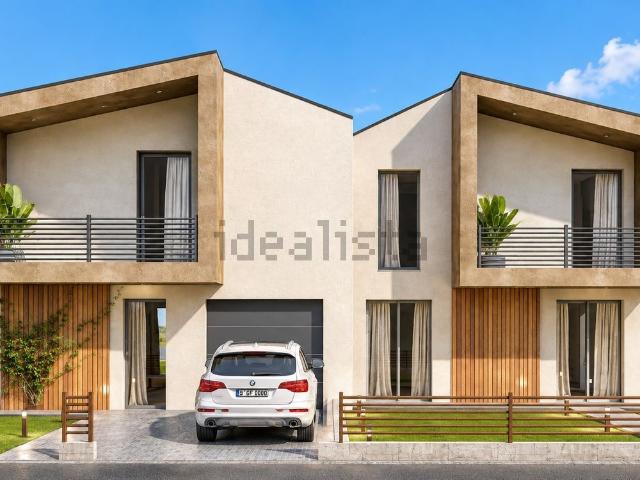 Villetta bifamiliare in vendita di 235 m² in Via delle Statue
