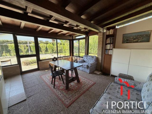 Villetta bifamiliare in vendita di 235 m² in Via Gorizia