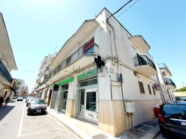 Villetta bifamiliare in vendita di 236 m² in Via San Pietro