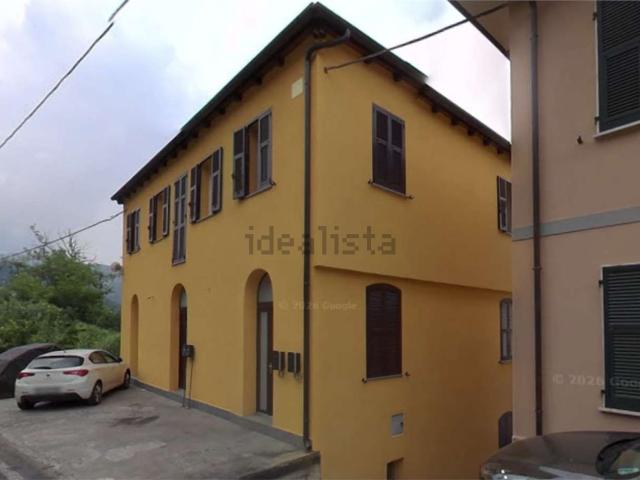 Villetta bifamiliare in vendita di 342 m² in Via Aldo Moro, 22