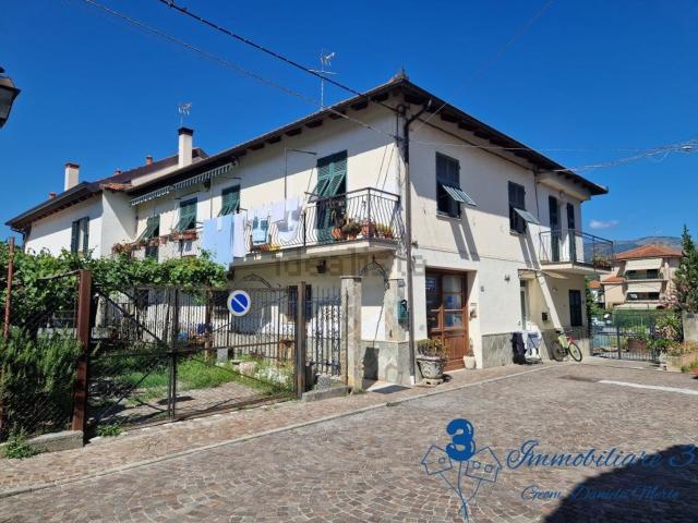 Villetta bifamiliare in vendita di 344 m² in Strada Provinciale 6