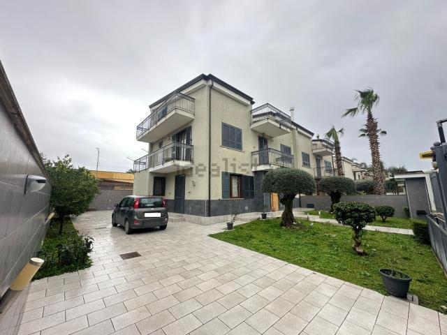 Villetta bifamiliare in vendita di 350 m² in Corso Italia
