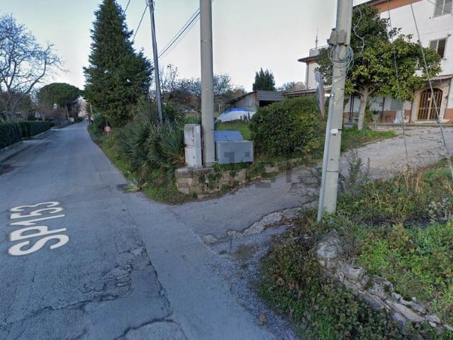 Villetta bifamiliare in vendita di 350 m² in Via Giovanni Paolo I, 15