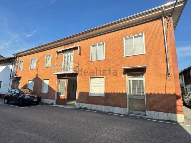 Villetta bifamiliare in vendita di 350 m² in Via Gillone, 32