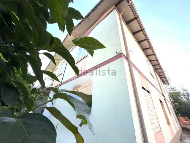 Villetta bifamiliare in vendita di 350 m² in Viale Celle Ligure