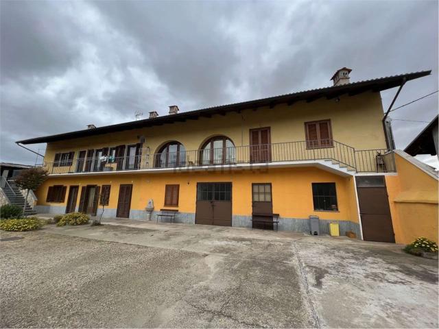 Villetta bifamiliare in vendita di 350 m²