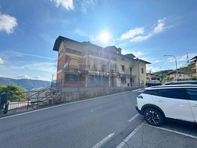 Villetta bifamiliare in vendita di 350 m²