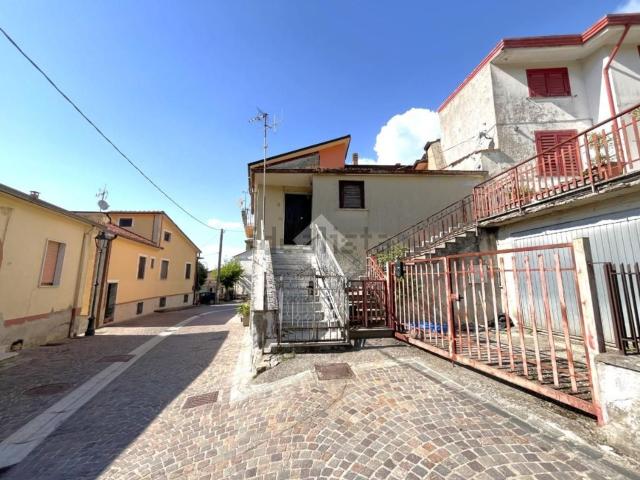 Villetta bifamiliare in vendita di 35 m² in Via San Michele, 5