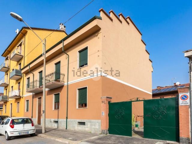 Villetta bifamiliare in vendita di 360 m² in Strada Antica di Grugliasco, 293