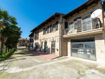 Villetta bifamiliare in vendita di 365 m² in Via Terfangato, 22
