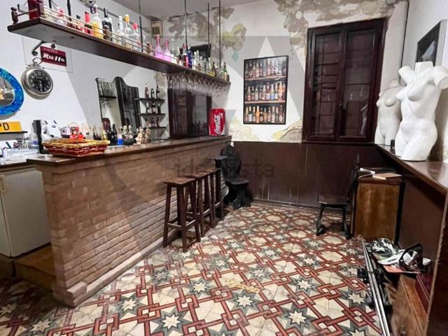 Villetta bifamiliare in vendita di 370 m² in Via Pavia