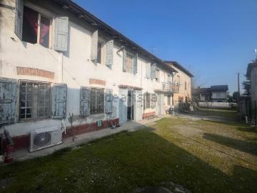 Villetta bifamiliare in vendita di 380 m² in Via Canalino, 2