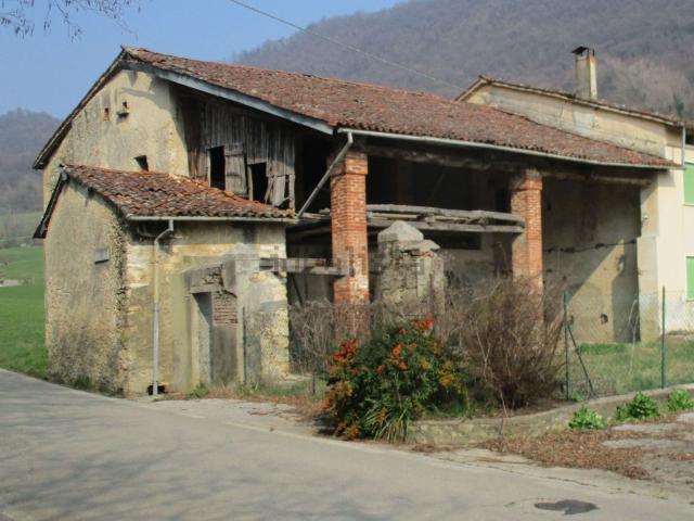 Villetta bifamiliare in vendita di 389 m² in Località Valdilonte, 15