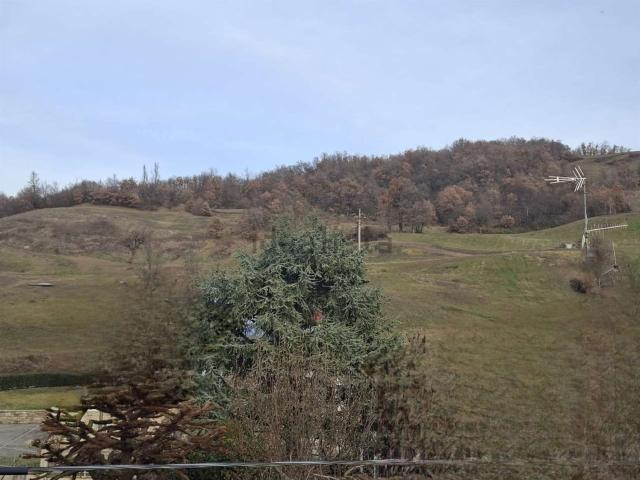 Villetta bifamiliare in vendita di 300 m² in Via Val Rossenna 1° Tronco, 58