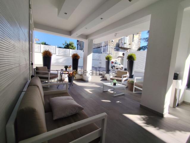 Villetta bifamiliare in vendita di 300 m² in Via Cavour