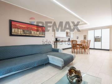 Villetta bifamiliare in vendita di 300 m² in Via della Zagara, 54