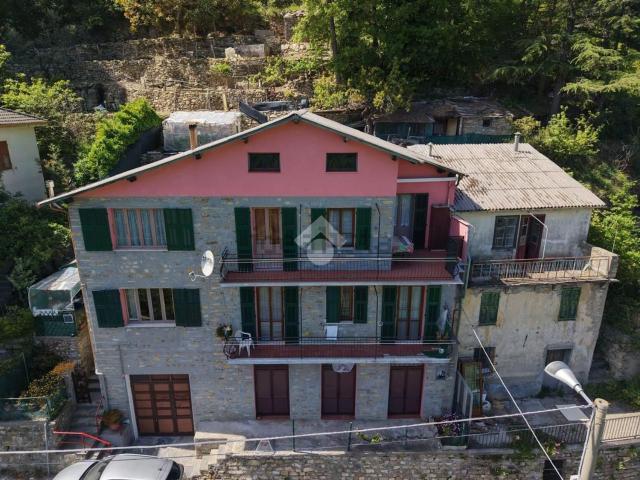 Villetta bifamiliare in vendita di 300 m²