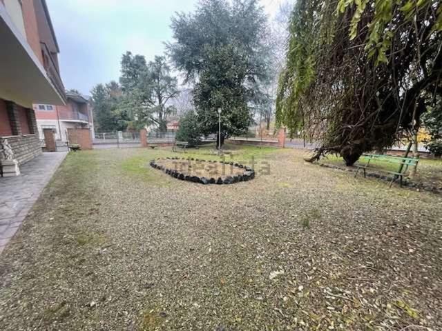 Villetta bifamiliare in vendita di 300 m²