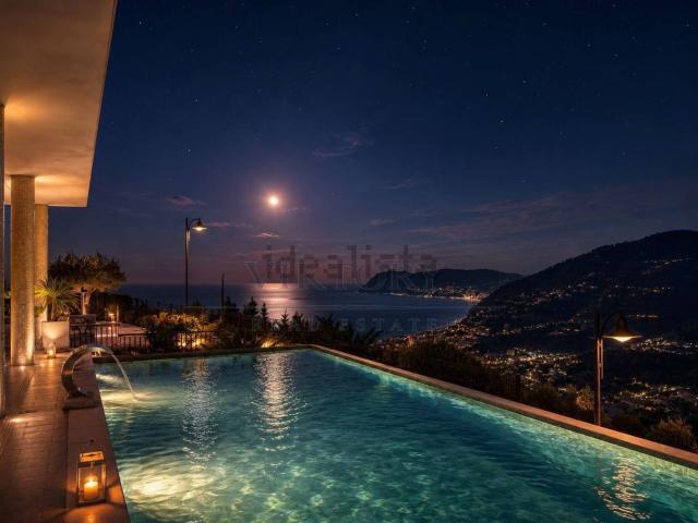 Case e ville in vendita di 300 m²