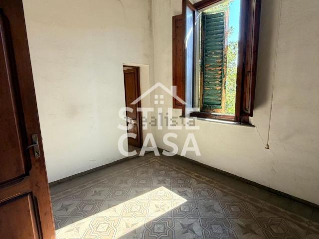 Villetta bifamiliare in vendita di 308 m² in Via Roma, 2