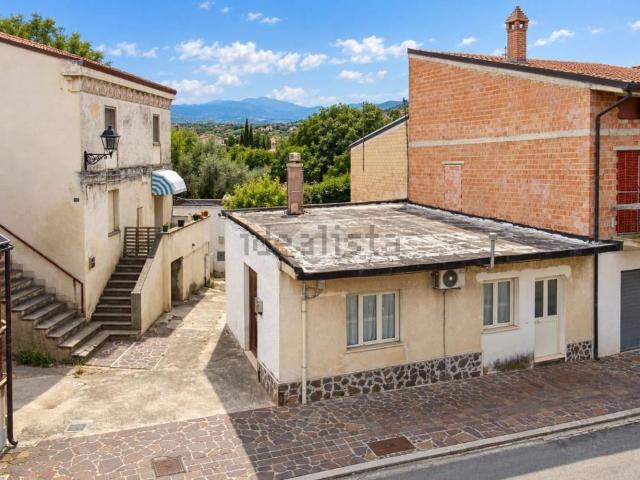 Villetta bifamiliare in vendita di 30 m² in Via delle Piane, 30