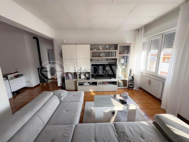 Villetta bifamiliare in vendita di 310 m²