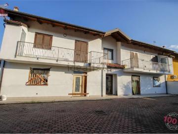 Villetta bifamiliare in vendita di 312 m² in Via San Bonaventura, 48